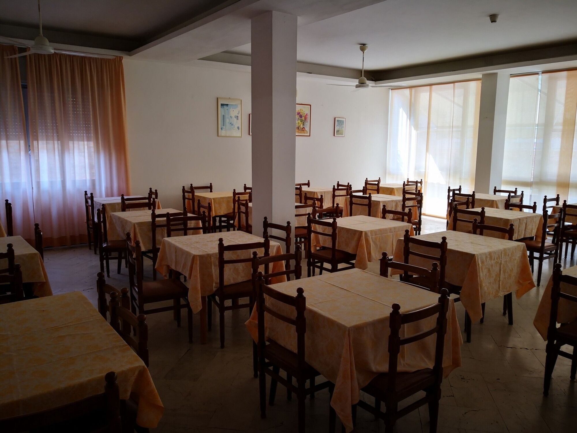 Hotel Gemma Римини Экстерьер фото